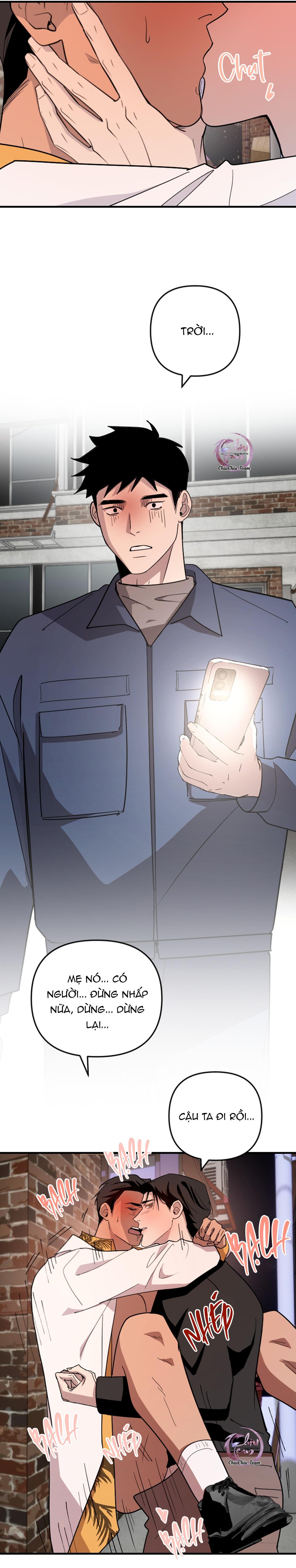 Tên Hàng Xóm Cứ Dán Mắt Vào Tôi Chapter 38 ❗️H+ - Next Chapter 39