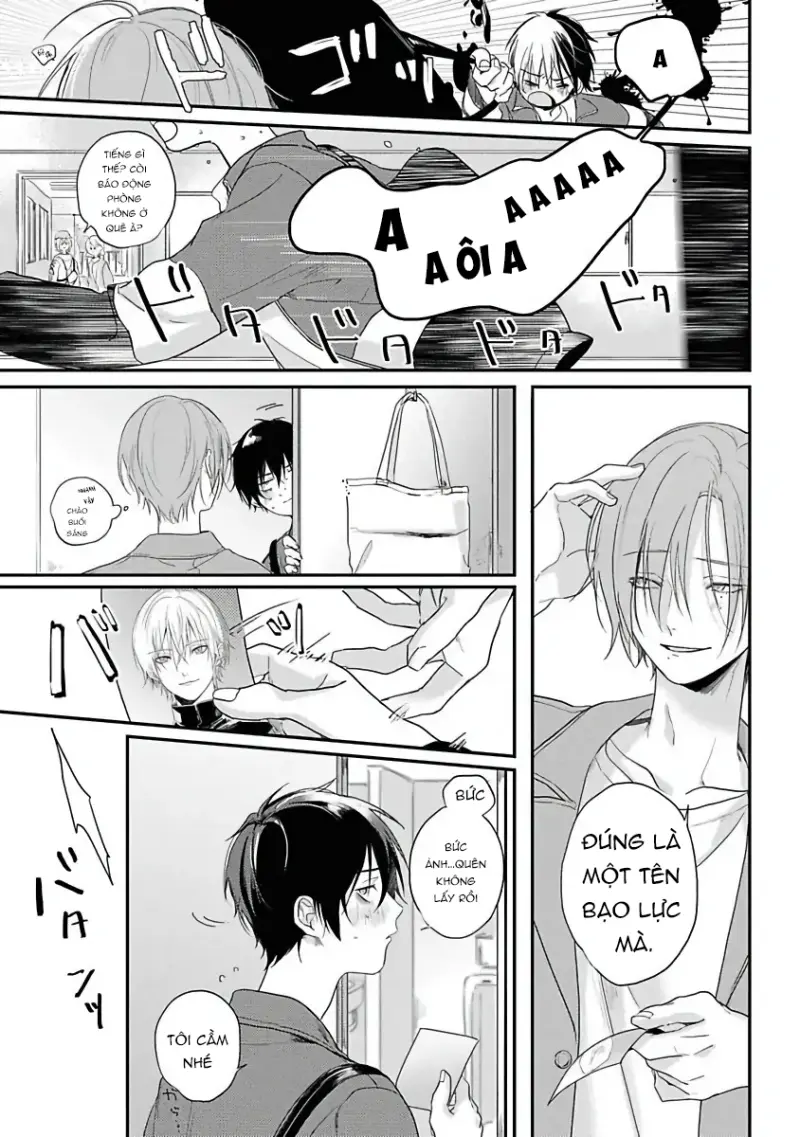 Tôi Bị Một Kẻ Nguy Hiểm Để Ý Đến Chapter 2 H - Trang 2