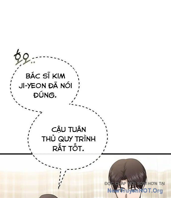 Bác Sĩ Hồi Quy Chỉ Muốn Sống Yên Bình Chapter 21 - Next Chapter 22