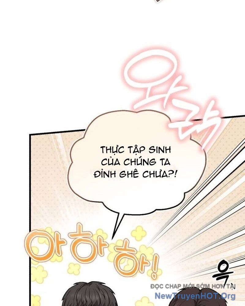 Bác Sĩ Hồi Quy Chỉ Muốn Sống Yên Bình Chapter 9 - Next Chapter 10