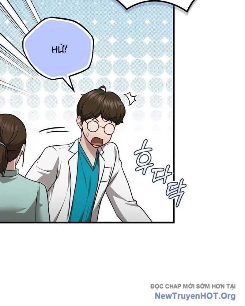 Bác Sĩ Hồi Quy Chỉ Muốn Sống Yên Bình Chapter 11 - Next Chapter 12