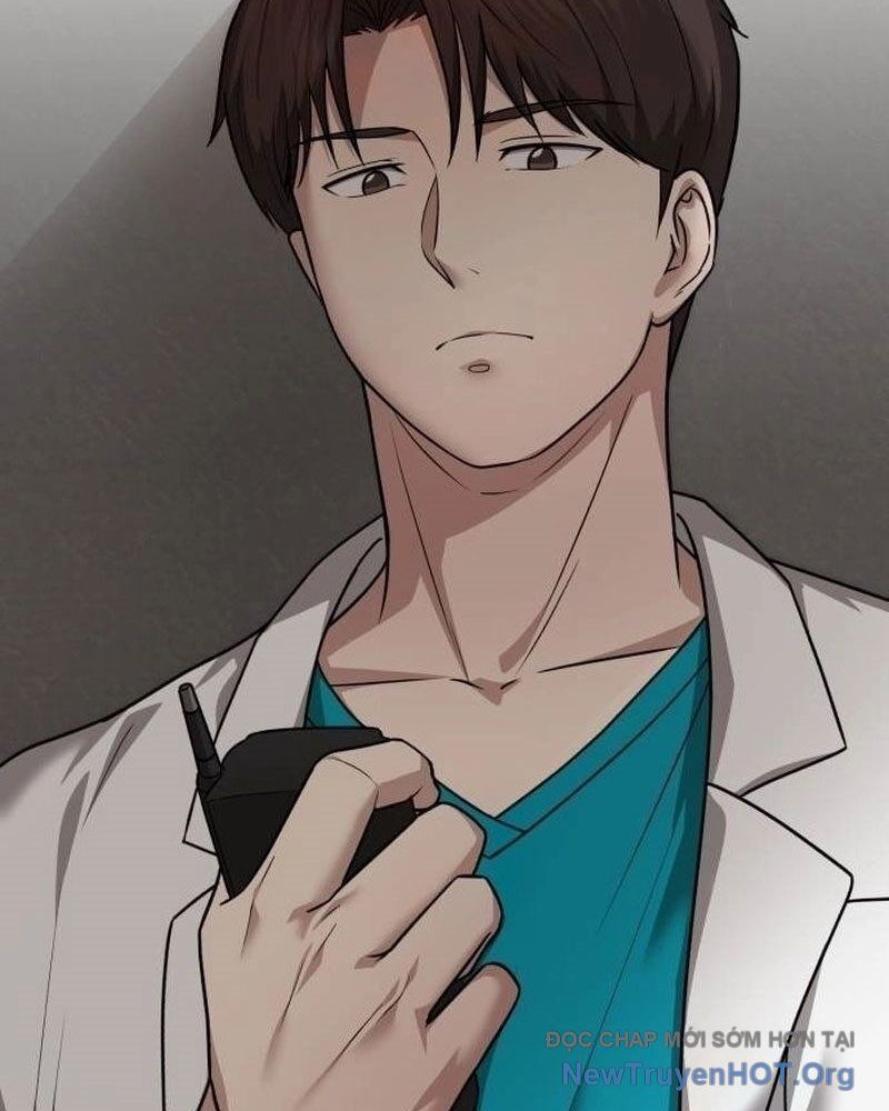 Bác Sĩ Hồi Quy Chỉ Muốn Sống Yên Bình Chapter 11 - Next Chapter 12