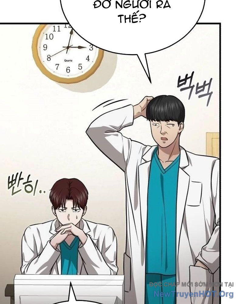 Bác Sĩ Hồi Quy Chỉ Muốn Sống Yên Bình Chapter 12 - Next Chapter 13