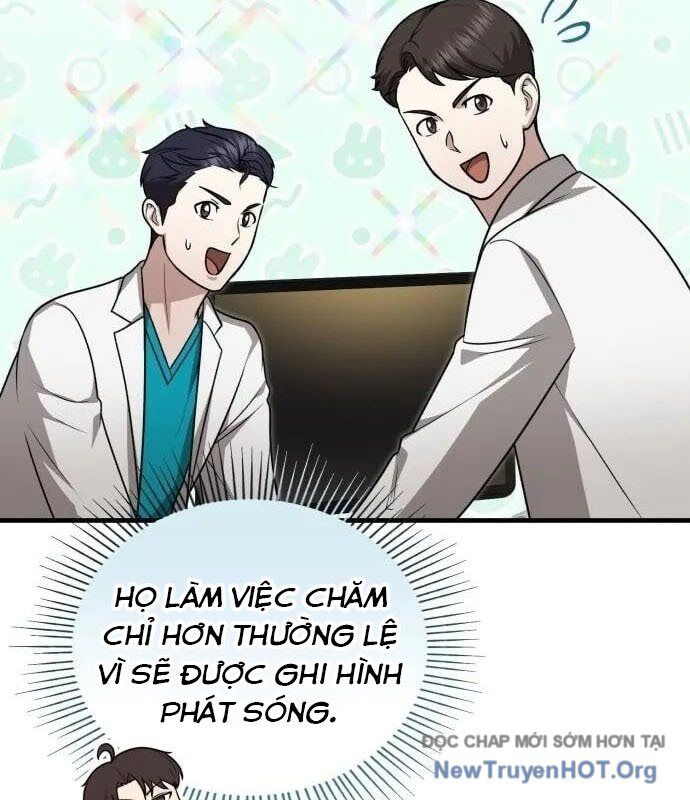 Bác Sĩ Hồi Quy Chỉ Muốn Sống Yên Bình Chapter 23 - Next Chapter 24