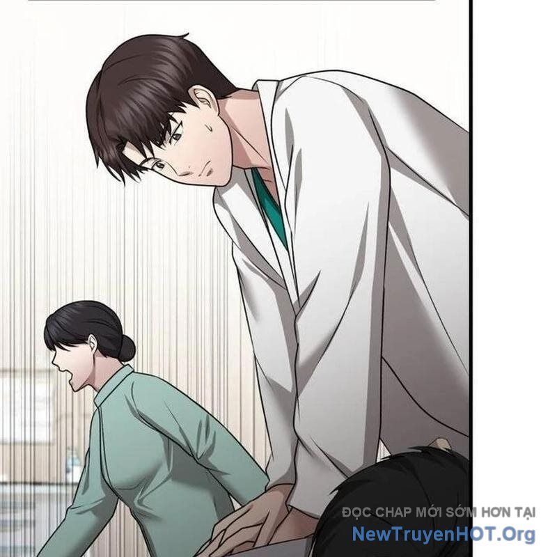 Bác Sĩ Hồi Quy Chỉ Muốn Sống Yên Bình Chapter 15 - Next Chapter 16