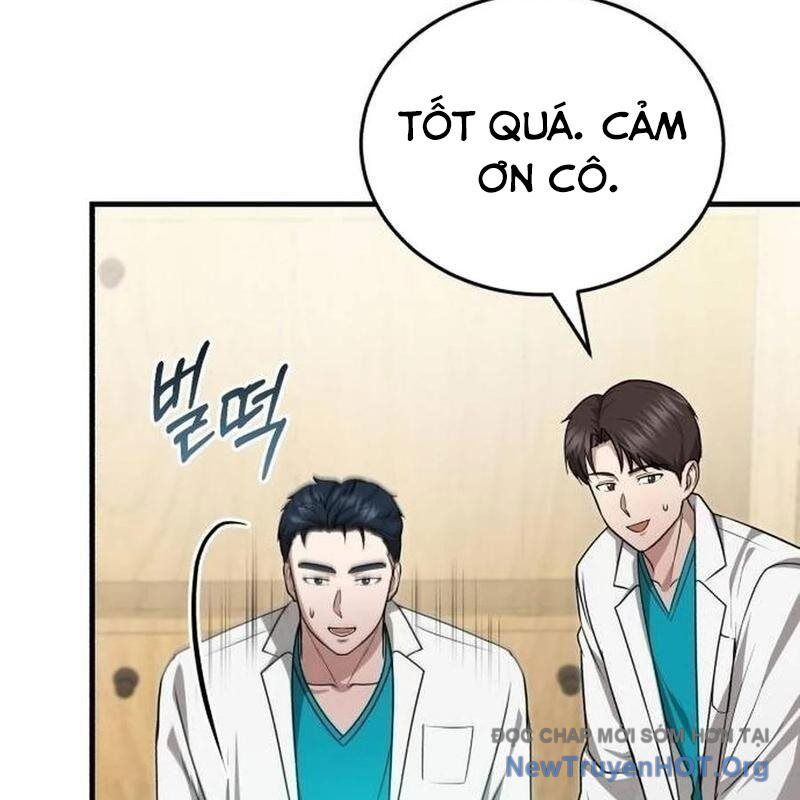 Bác Sĩ Hồi Quy Chỉ Muốn Sống Yên Bình Chapter 15 - Next Chapter 16
