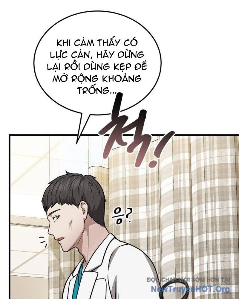 Bác Sĩ Hồi Quy Chỉ Muốn Sống Yên Bình Chapter 10 - Next Chapter 11