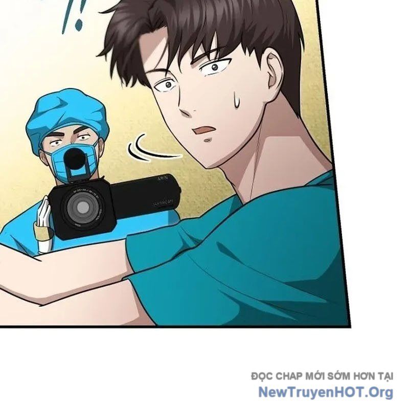 Bác Sĩ Hồi Quy Chỉ Muốn Sống Yên Bình Chapter 22 - Next Chapter 23