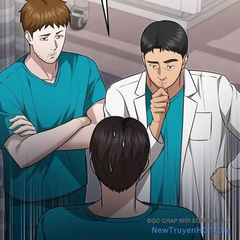 Bác Sĩ Hồi Quy Chỉ Muốn Sống Yên Bình Chapter 22 - Next Chapter 23