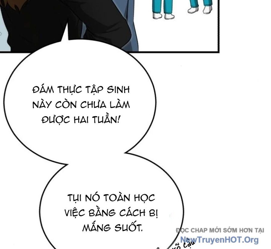 Bác Sĩ Hồi Quy Chỉ Muốn Sống Yên Bình Chapter 18 - Next Chapter 19