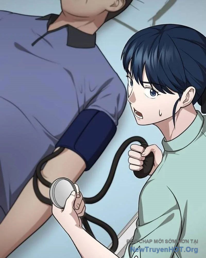 Bác Sĩ Hồi Quy Chỉ Muốn Sống Yên Bình Chapter 14 - Next Chapter 15