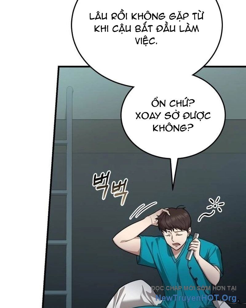 Bác Sĩ Hồi Quy Chỉ Muốn Sống Yên Bình Chapter 11 - Trang 2