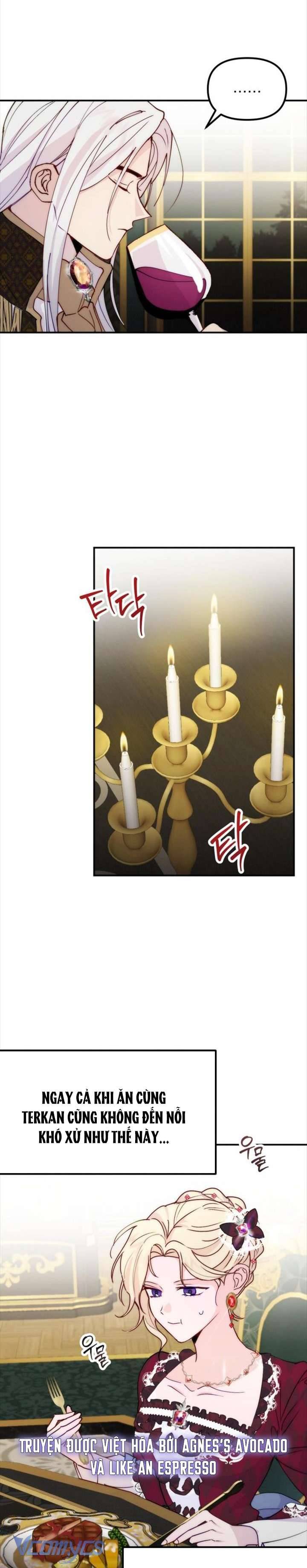 Hoàng Đế Điên Cuồng Ôm Lấy Tôi Chapter 9 - Trang 4